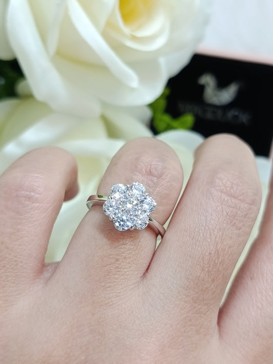 Madduckjewels Cubic Zirconia / Sterling Silver 925 Ring / Rhodium plated Nickel-Free RG1810