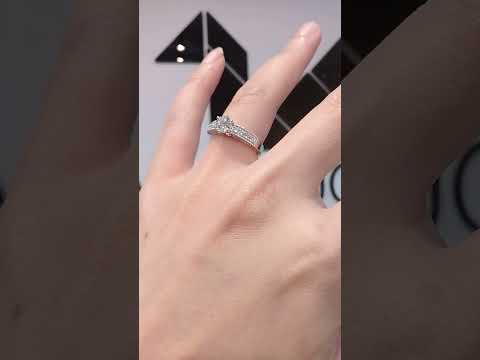 0.60 Cts Cubic Zirconia / Sterling Silver 925 Ring / Rhodium plated Nickel-Free / MadDuckJewels RG1607