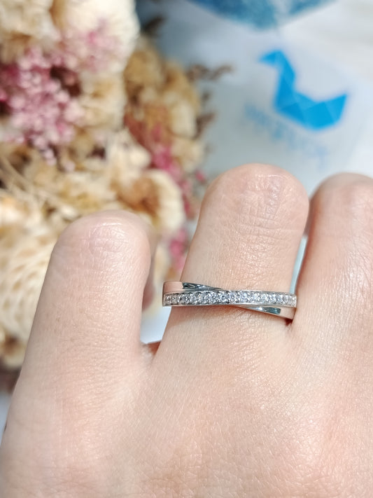 MadDuckJewels Sterling Silver 925 Engagement & Wedding Ring – CZ / Moissanite / Lab-Grown Diamond – Rhodium Plated, Nickel-Free – RG1527
