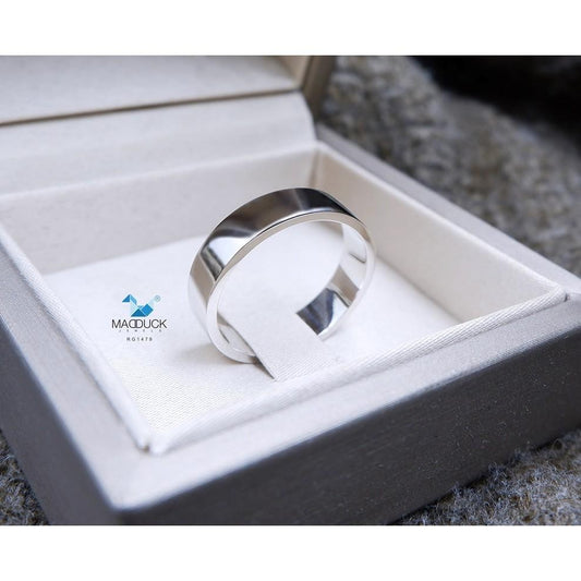 Unisex / male / female ring – CZ in 925 silver by Madduck Jewels