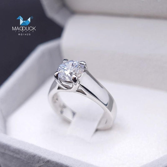 Women's ring – CZ in 925 silver by Madduck Jewels