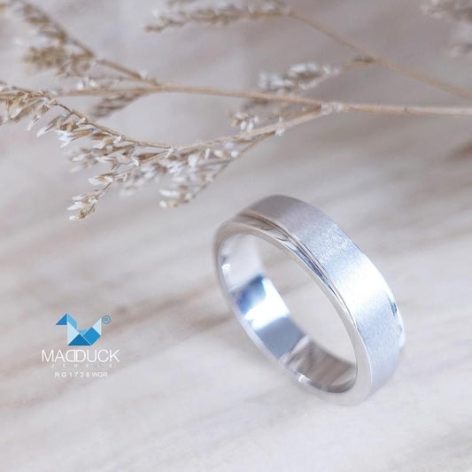 Unisex / male / female ring – CZ in 925 silver by Madduck Jewels