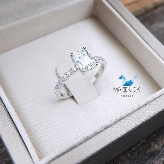 Women's ring – CZ in 925 silver by Madduck Jewels