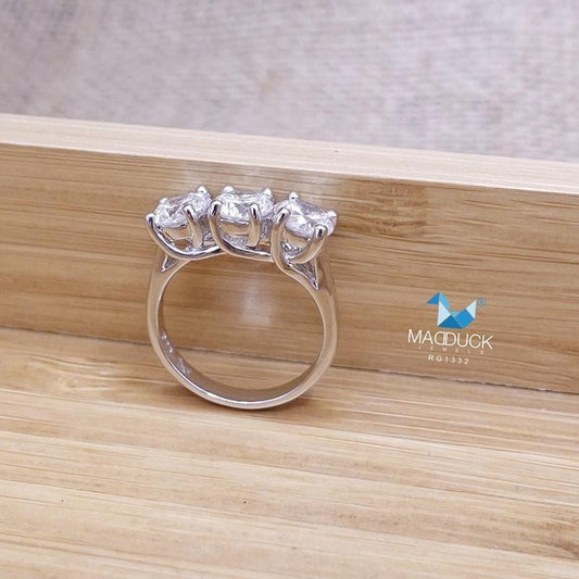 Women's ring – CZ in 925 silver by Madduck Jewels