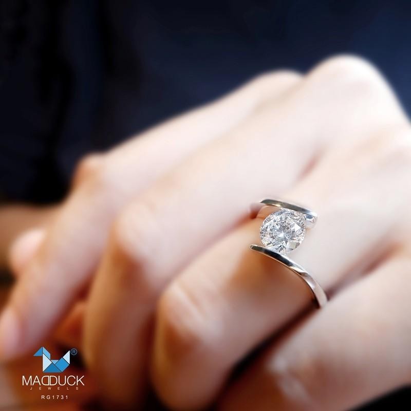 Women's ring – CZ in 925 silver by Madduck Jewels