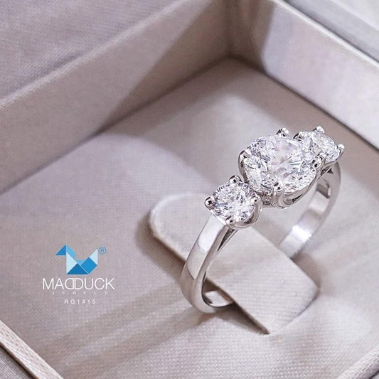 Women's ring – CZ in 925 silver by Madduck Jewels