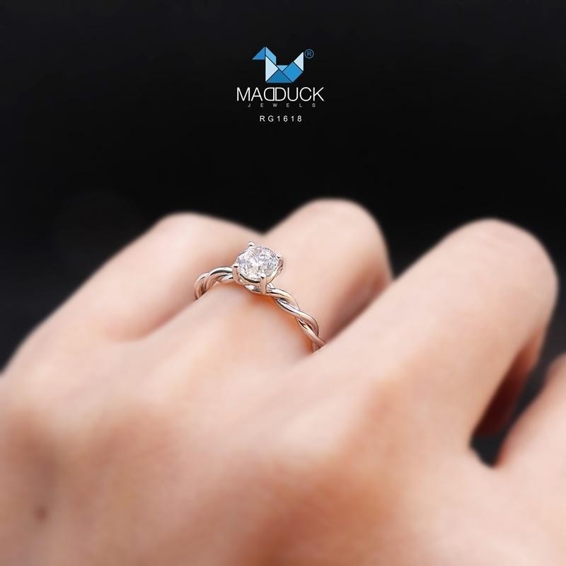 Women's ring – CZ in 925 silver by Madduck Jewels