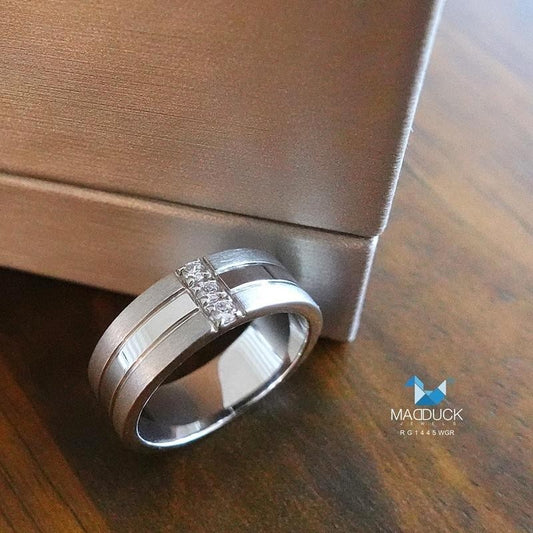 Men's ring – CZ in 925 silver by Madduck Jewels