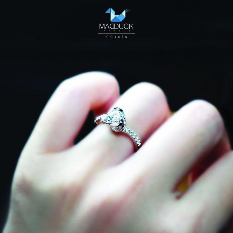 Women's ring – CZ in 925 silver by Madduck Jewels