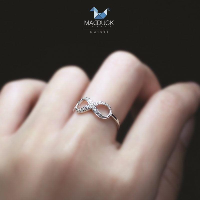 Women's ring – CZ in 925 silver by Madduck Jewels