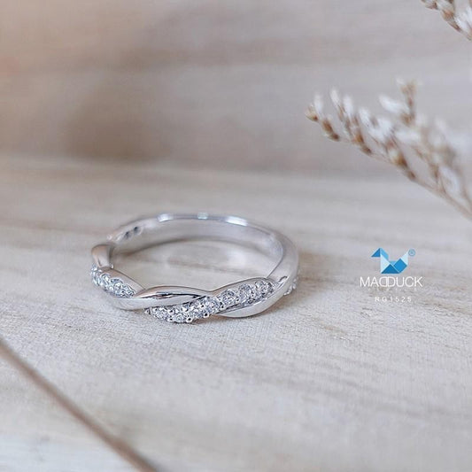 Women's ring – CZ in 925 silver by Madduck Jewels