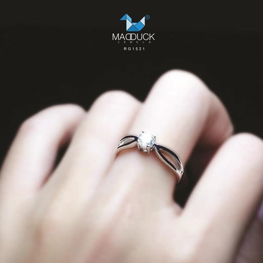 Women's ring – CZ in 925 silver by Madduck Jewels