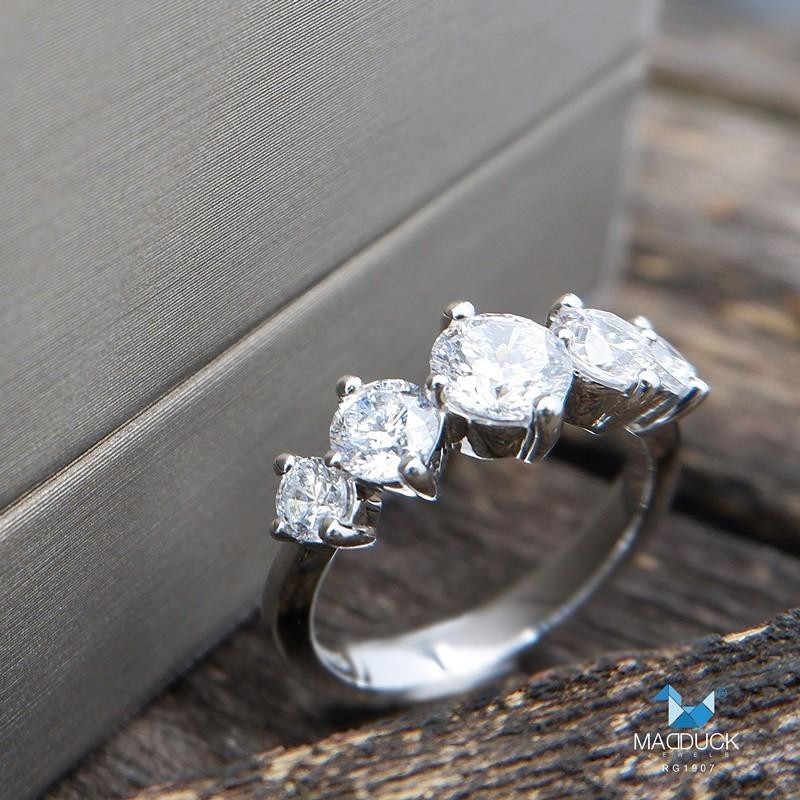 Women's ring – CZ in 925 silver by Madduck Jewels