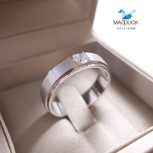 Unisex / male / female ring – CZ in 925 silver by Madduck Jewels