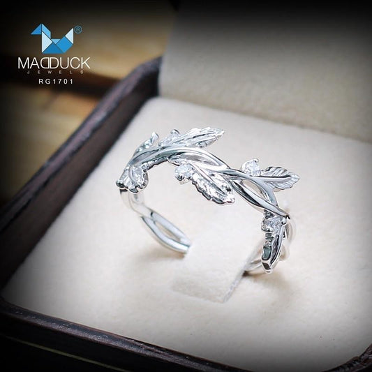 Women's ring – CZ in 925 silver by Madduck Jewels