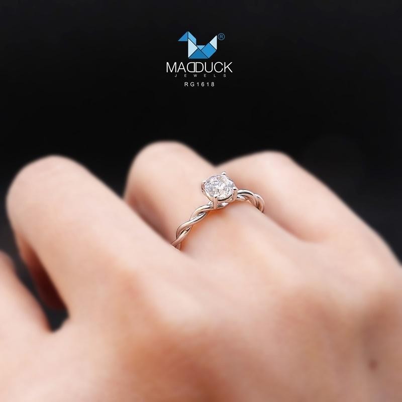 Women's ring – CZ in 925 silver by Madduck Jewels