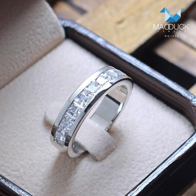 Unisex / male / female ring – CZ in 925 silver by Madduck Jewels