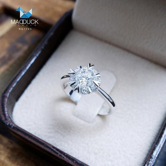 Women's ring – CZ in 925 silver by Madduck Jewels