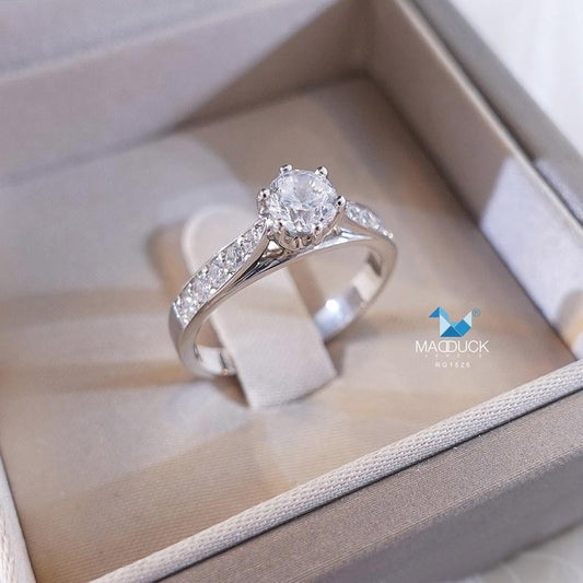 Women's ring – CZ in 925 silver by Madduck Jewels