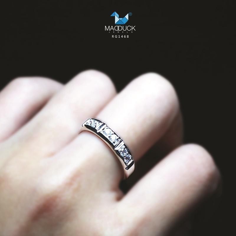 Women's ring – CZ in 925 silver by Madduck Jewels