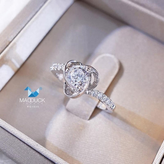 Women's ring – CZ in 925 silver by Madduck Jewels