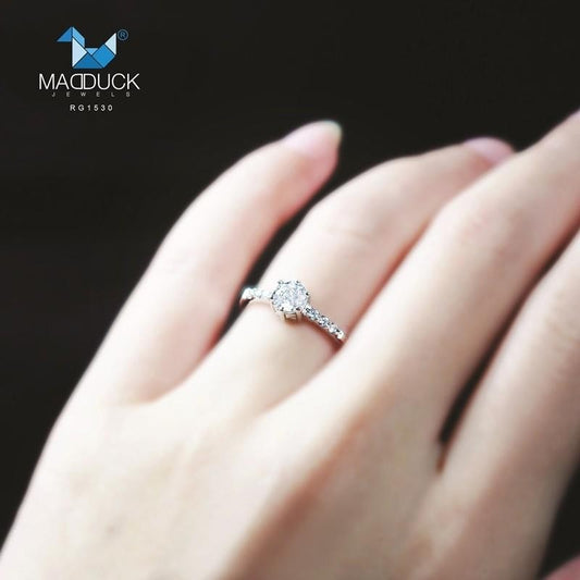 Women's ring – CZ in 925 silver by Madduck Jewels
