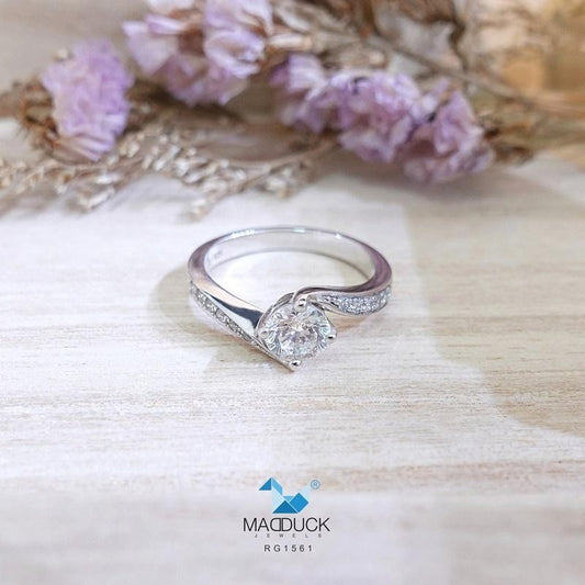 Women's ring – CZ in 925 silver by Madduck Jewels