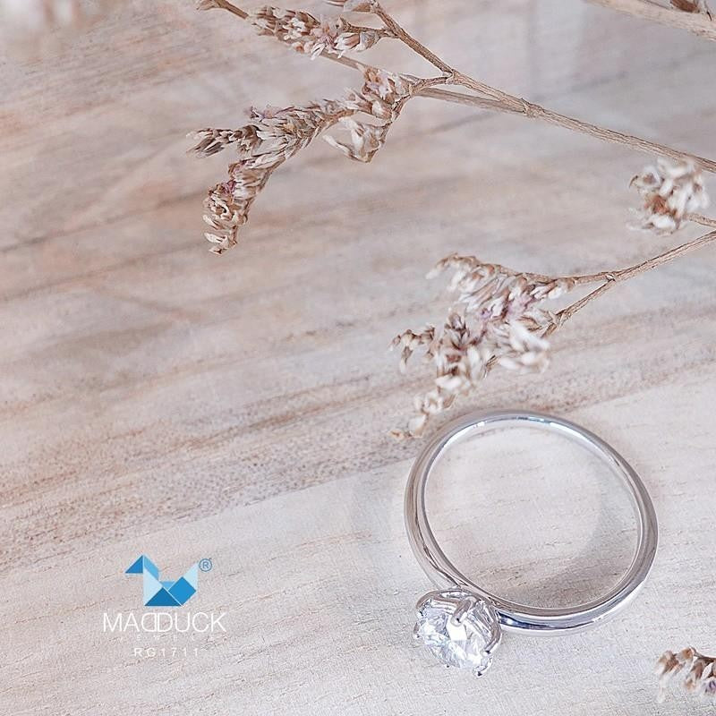 Women's ring – CZ in 925 silver by Madduck Jewels
