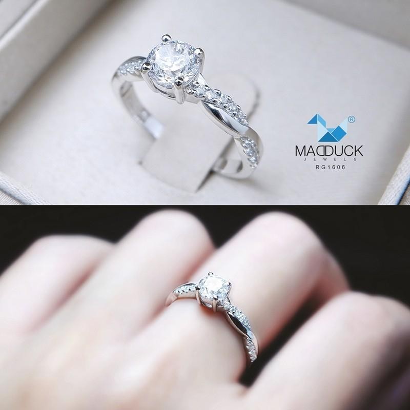 Women's ring – CZ in 925 silver by Madduck Jewels