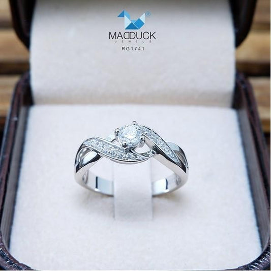 Women's ring – CZ in 925 silver by Madduck Jewels