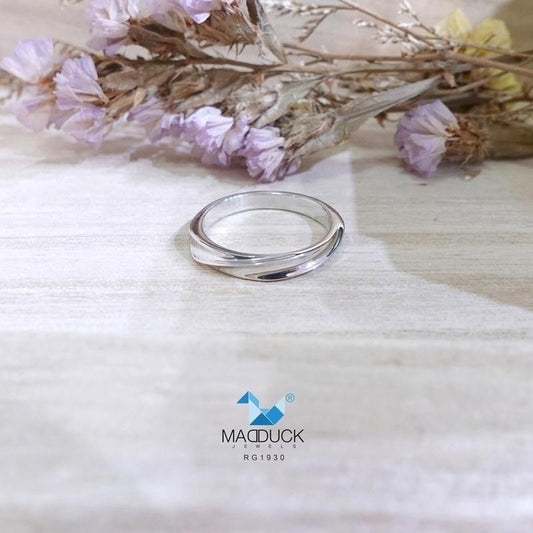 Unisex / male / female ring – CZ in 925 silver by Madduck Jewels