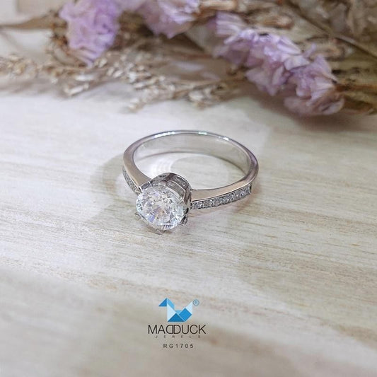 Women's ring – CZ in 925 silver by Madduck Jewels