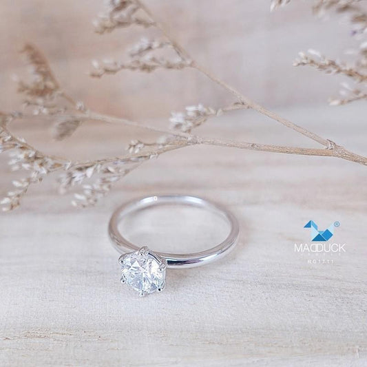 Women's ring – CZ in 925 silver by Madduck Jewels