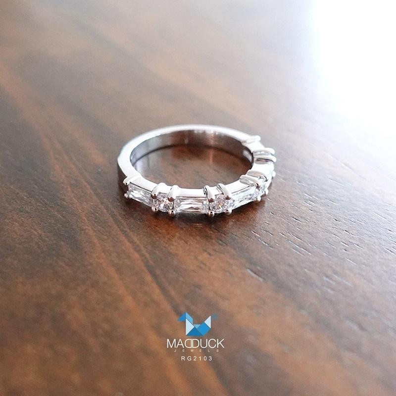 Women's ring – CZ in 925 silver by Madduck Jewels