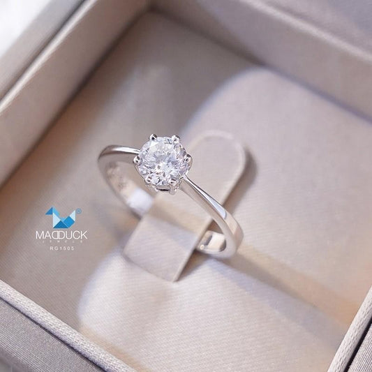 Women's ring – CZ in 925 silver by Madduck Jewels