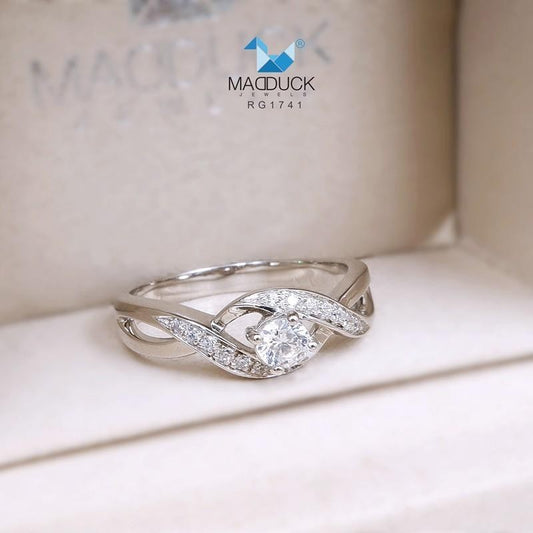 Women's ring – CZ in 925 silver by Madduck Jewels