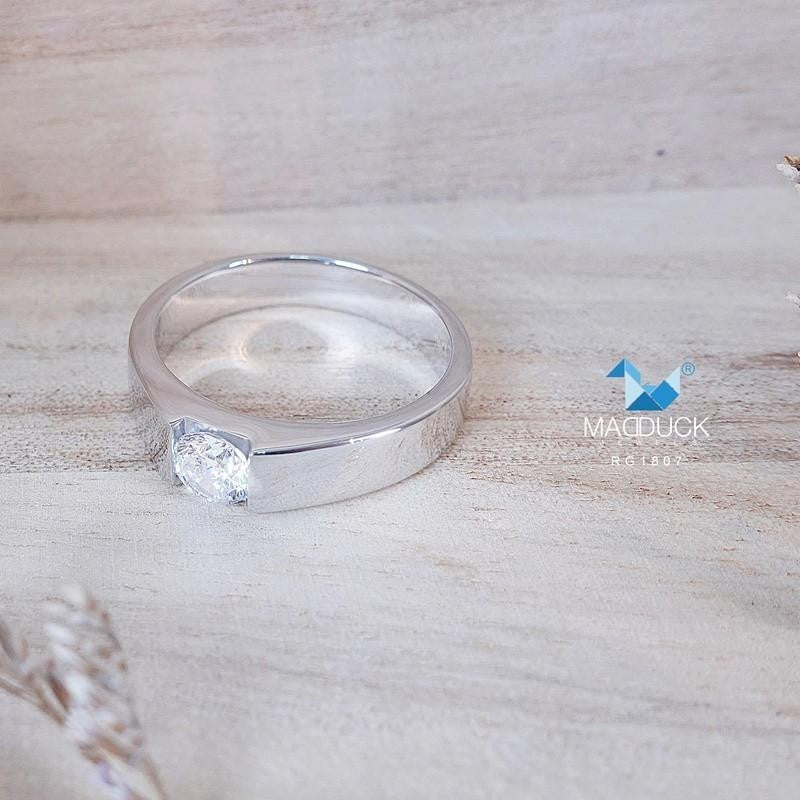 Unisex / male / female ring – CZ in 925 silver by Madduck Jewels