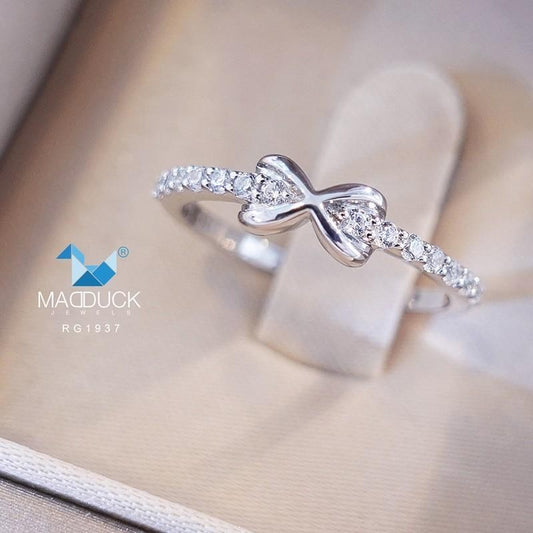 Women's ring – CZ in 925 silver by Madduck Jewels