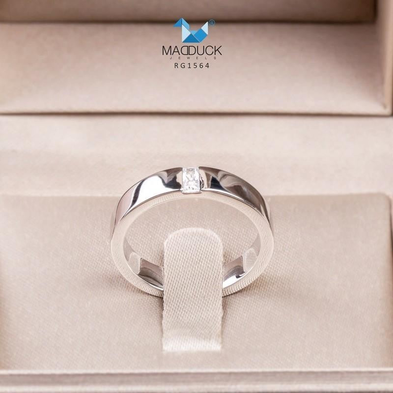 Unisex / male / female ring – CZ in 925 silver by Madduck Jewels