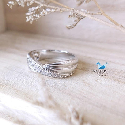 Women's ring – CZ in 925 silver by Madduck Jewels