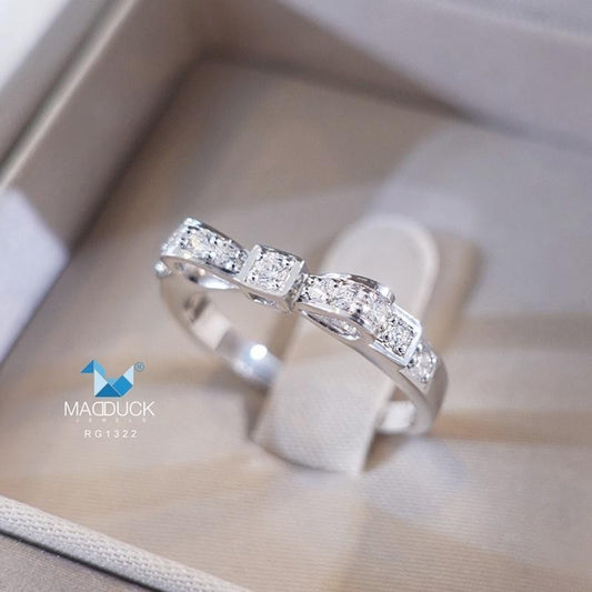 Women's ring – CZ in 925 silver by Madduck Jewels