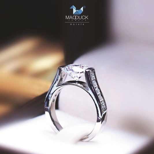 Women's ring – CZ in 925 silver by Madduck Jewels