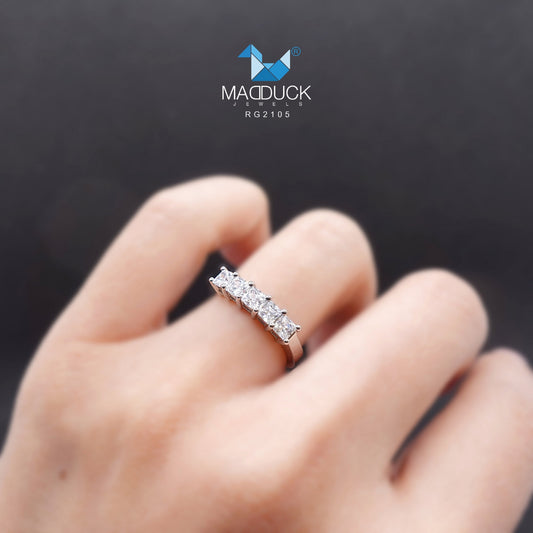 MadDuckJewels Sterling Silver 925 Engagement & Wedding Ring – CZ / Moissanite / Lab-Grown Diamond – Rhodium Plated, Nickel-Free – RG2105