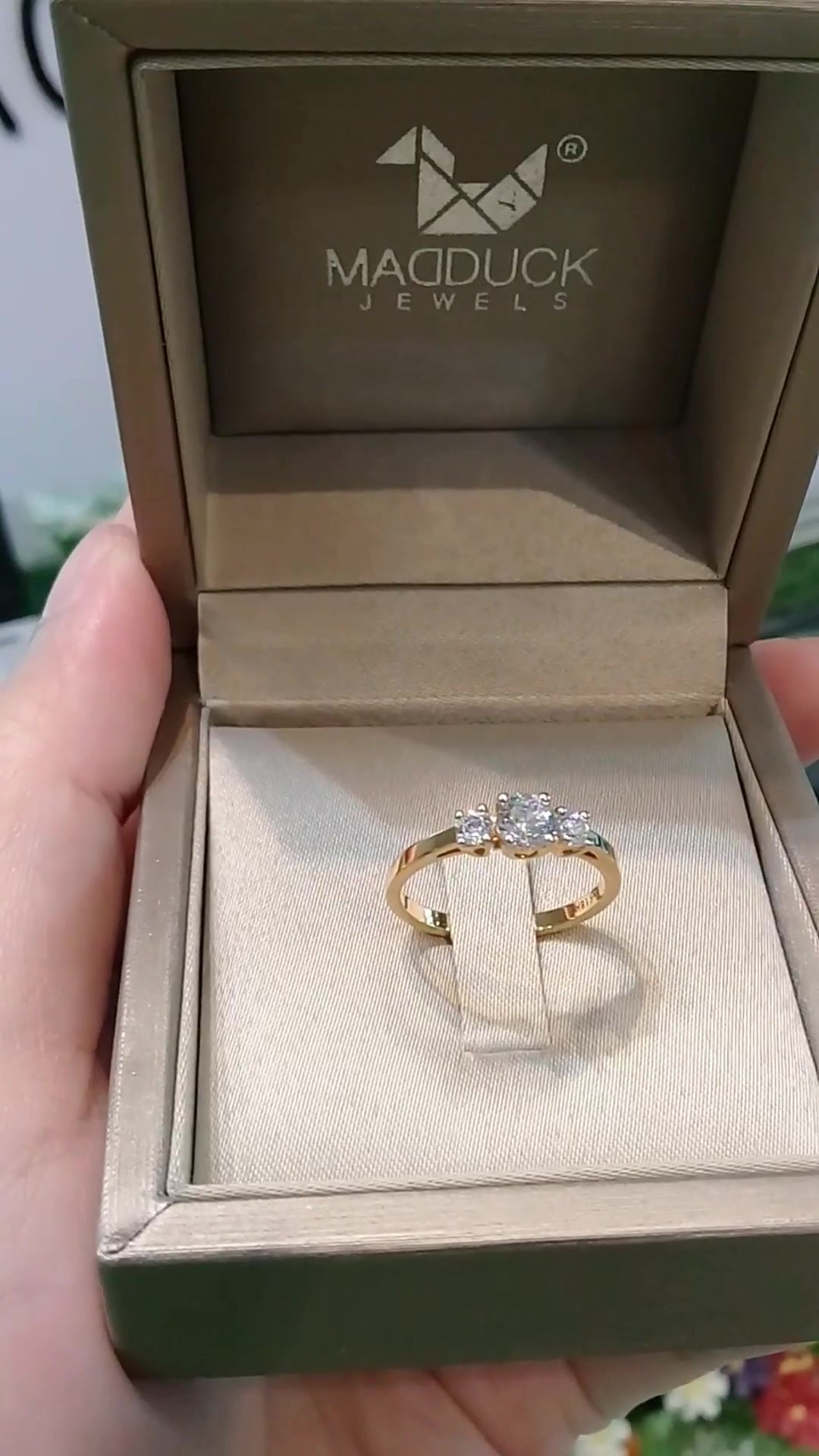 MadDuckJewels 18K Yellow Gold (75%) Engagement & Wedding Ring – CZ / Moissanite / Lab-Grown Diamond – Nickel-Free – RG1504-Y18