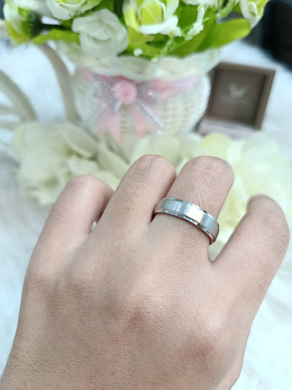 Madduckjewels แหวนเงินแท้ ชุบโรเดียม RG1629WGR แหวนกว้าง 5.5mm หนา 1mm