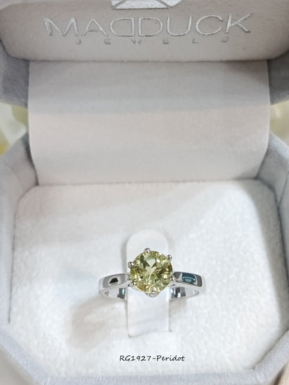 Madduck Jewels | Natural Peridot Solitaire Ring 6.5mm | 925 Sterling Silver | RG1927