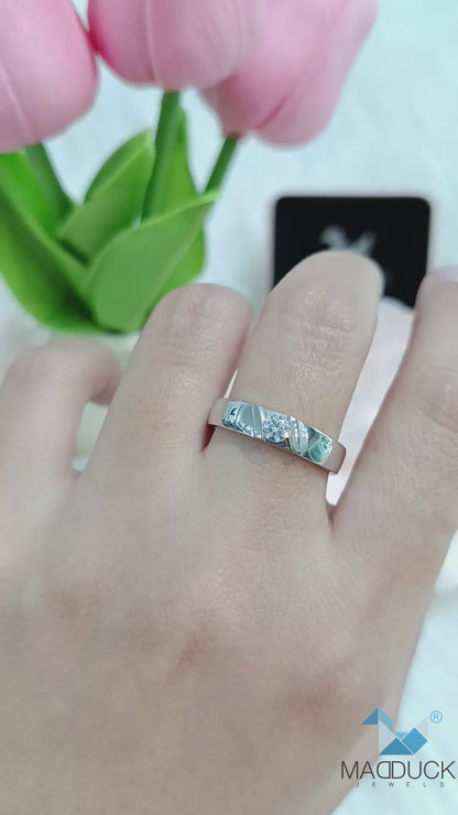 MadDuckJewels Sterling Silver 925 Engagement & Wedding Ring – CZ / Moissanite / Lab-Grown Diamond – Rhodium Plated, Nickel-Free – RG2202