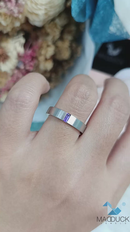Madduckjewels | Natural Amethyst Ring | Matte Band | 925 Sterling Silver Rhodium-plated | RG1564wgr-am