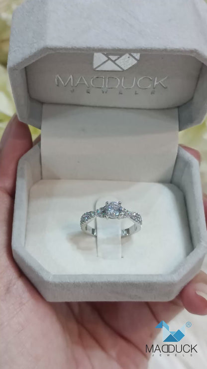 MadDuckJewels Sterling Silver 925 Engagement & Wedding Ring – CZ / Moissanite / Lab-Grown Diamond – Rhodium Plated, Nickel-Free – RG2204