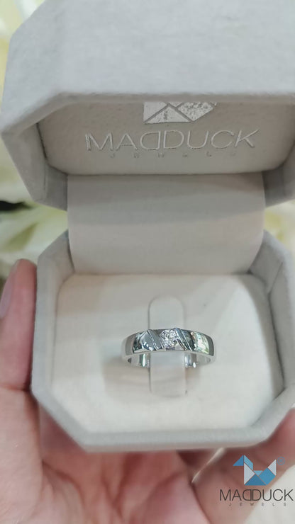 MadDuckJewels Sterling Silver 925 Engagement & Wedding Ring – CZ / Moissanite / Lab-Grown Diamond – Rhodium Plated, Nickel-Free – RG2202